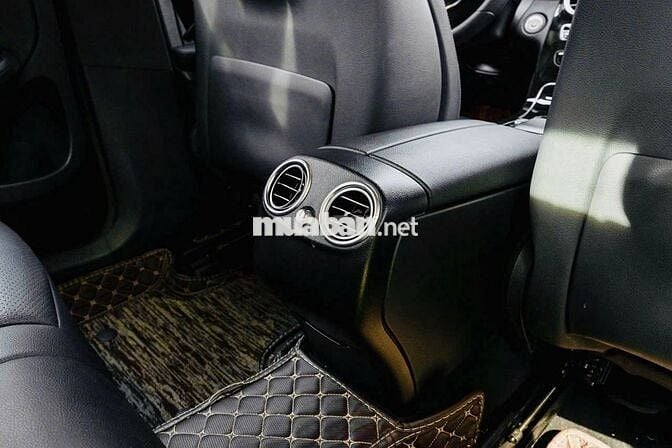 Bán xe GLC200 Facelift 2021 đi ít siêu mới