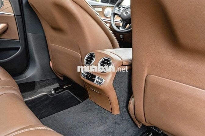 Bán Mẹc E200 trùm mền siêu cọp - 25000 km