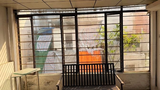 Cho thuê nhà mặt phố Thuỵ Khuê, Tây Hồ, DT 36m2, mặt tiền 4,3m, 4 tầng