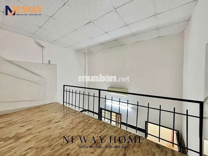 PHÒNG CÓ GÁC SẴN MÁY LẠNH GIÁ RẺ GIỮA ĐH CÔNG THƯƠNG VÀ VĂN HIẾN