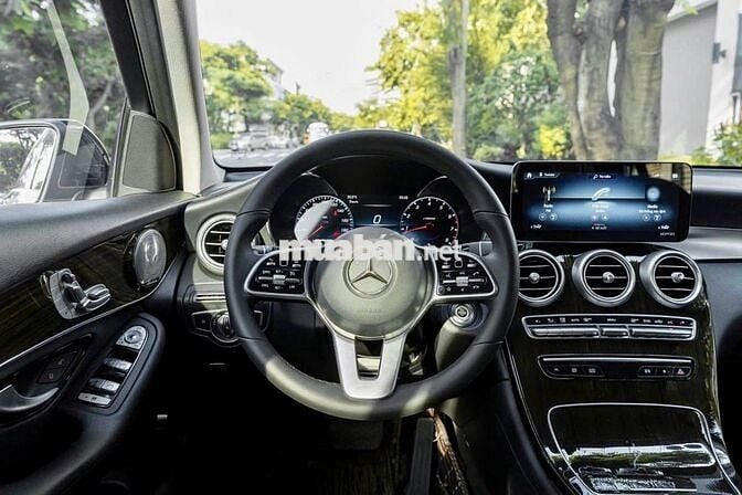 Bán xe GLC200 Facelift 2021 đi ít siêu mới