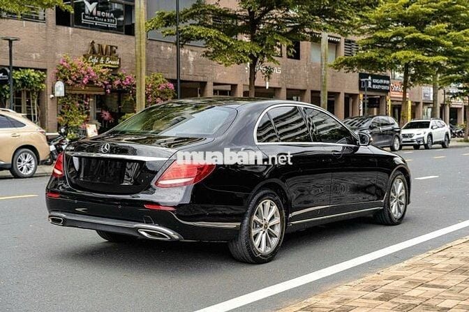 Bán Mẹc E200 trùm mền siêu cọp - 25000 km