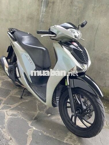 Sh 150 2016 lên full 2018 máy zin căn cước chủ