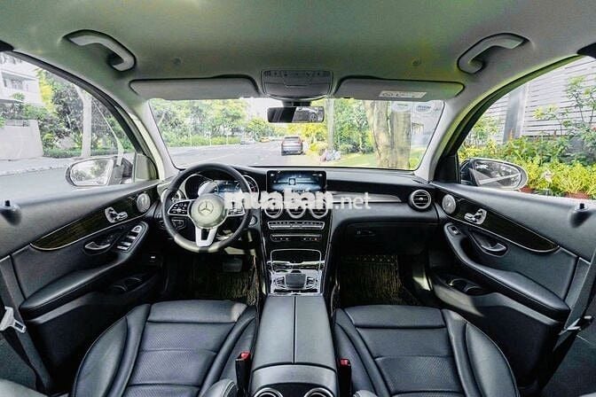 Bán xe GLC200 Facelift 2021 đi ít siêu mới