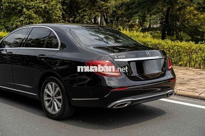 Bán Mẹc E200 trùm mền siêu cọp - 25000 km