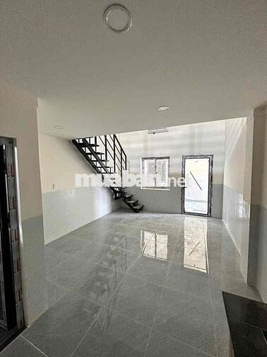 phòng trọ cho thuê ngay đại học Thủ Dầu Một 45m2 1tr1lửng có máy lạnh