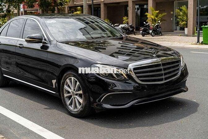 Bán Mẹc E200 trùm mền siêu cọp - 25000 km