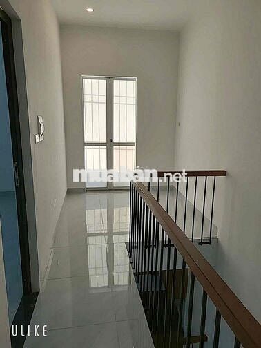 Dưới 3 tỷ có nhà mới Định Công-Oto 30m-Lô góc-50mC4 gác xép; MT6m;2N
