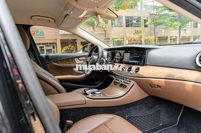 Bán Mẹc E200 trùm mền siêu cọp - 25000 km