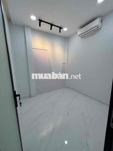 Nhà mới đẹp Trung tâm q11, DT ngang 4m, SHR HC đủ, KQH