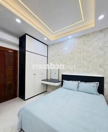 CHỈ 5TỶ XE HƠI ĐỖ CỬA- LÊ TRỌNG TẤN- 4TẦNG MỚI Ở NGAY