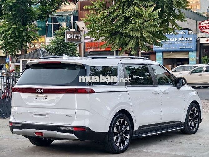 KIA CANIVAL 2022 MÁY DẦU MÀU TRẮNG LUXURY