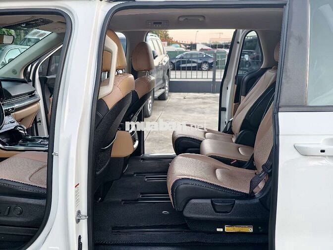 KIA CANIVAL 2022 MÁY DẦU MÀU TRẮNG LUXURY