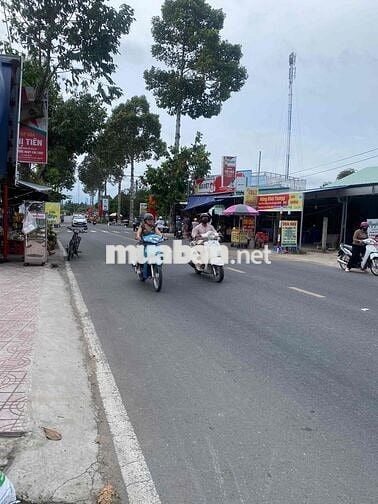 BÁN ĐẤT MẶT TIỀN KHINH DOANH TẶNG NHÀ