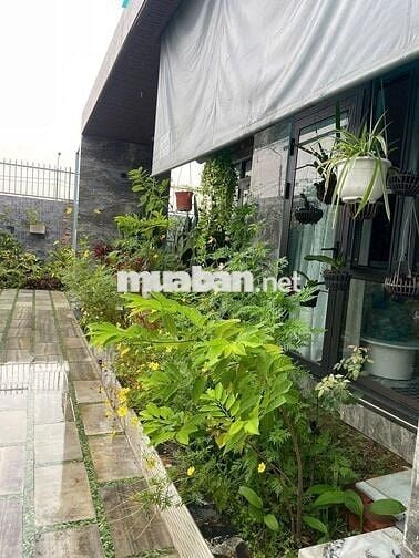 BIỆT THỰ SÂN VƯỜN KHU BÀU TRÀM- FULL NỘI THẤT