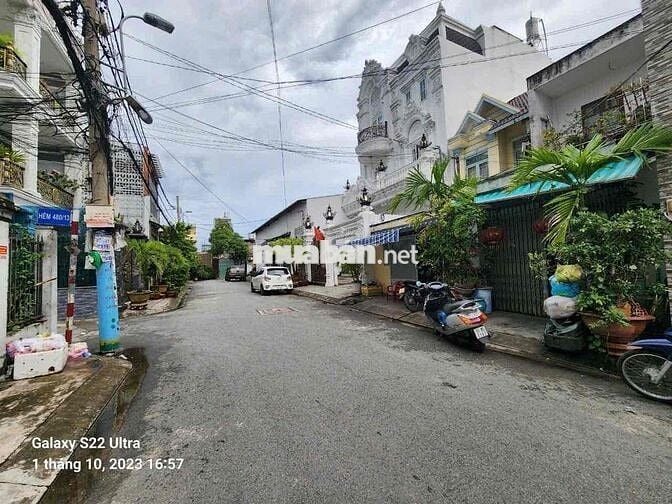 Nhà Đẹp(4x17m) Mã Lò 3Lầu+ST 4PN 3VS hẻm 8M xe tải
