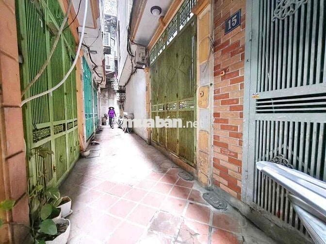 Cho thuê nhà 4 tầng 23m2 đường Nguyễn Chính, Hoàng Mai (Chính chủ)