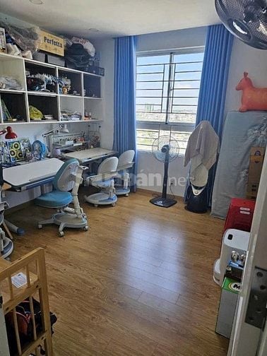 C/c Hud, Điện Biên Phủ Bình Thanh: căn 3p ngủ, Có  NT, giá 13,5tr/th