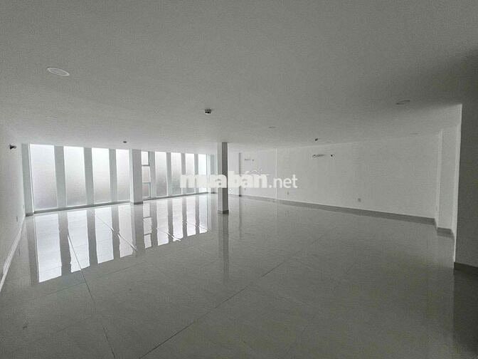 🏠 CHO THUÊ NHÀ MẶT TIỀN MAI THỊ LỰU, QUẬN 1 🏠