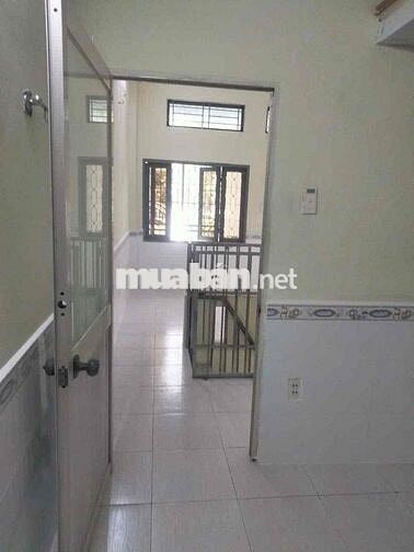 Cho thuê nhà - 1trệt 1lầu 1tum - Nguyễn Hữu Cảnh - Bình Thạnh - sẵn ml