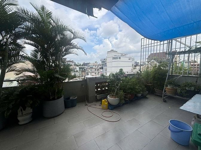 Gia đình cần bán căn nhà HXH Nơ Trang Long, P. Gia Định mới ( 8,5x12m)
