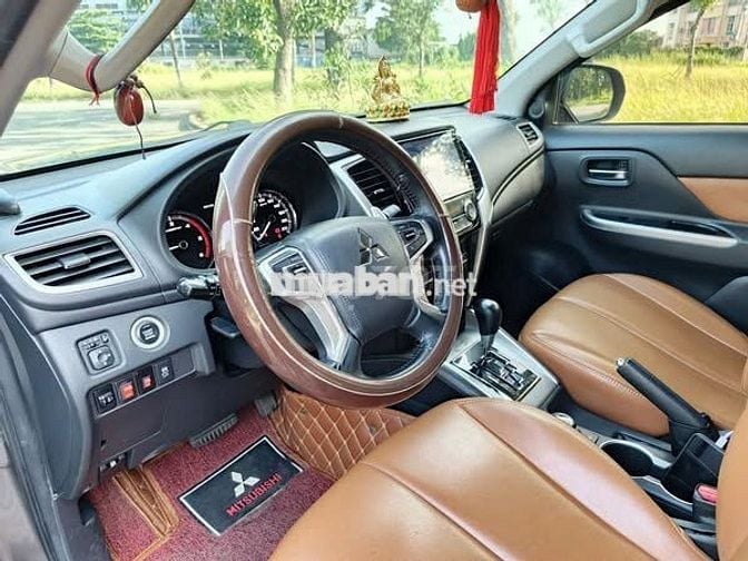Mitsu Triton 2 cầu số tự động 2018