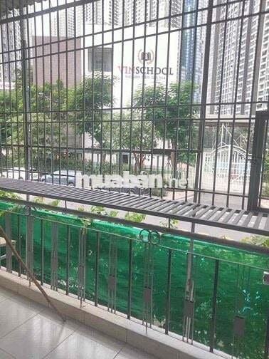 Cho thuê nhà - 1trệt 1lầu 1tum - Nguyễn Hữu Cảnh - Bình Thạnh - sẵn ml