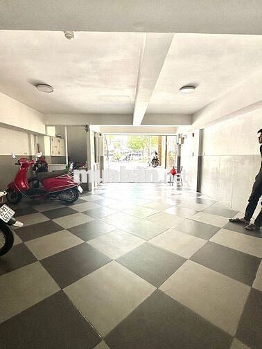CHO THUÊ TÒA BUILDING MẶT TIỀN Đ.PHẠM HUY THÔNG (HẦM TRỆT 5 LẦU 6mX21)