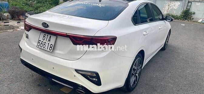 Kia Cerato mẫu mới đăng kí 2019 - 95000 km