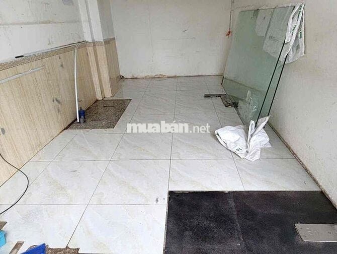 CHO THUÊ MBKD CỘNG HOÀ , SẦM UẤT NGÀY ĐÊM , GẦN NGAY ETOWN CỘNG HOÀ .
