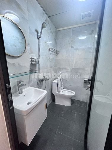 CHÍNH CHỦ GỬI BÁN CHCC TẠI TRẦN QUÝ KIÊN Diện tích 55,84m2, 2 ngủ, 2vs