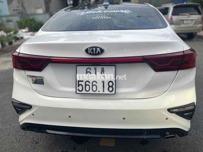 Kia Cerato mẫu mới đăng kí 2019 - 95000 km