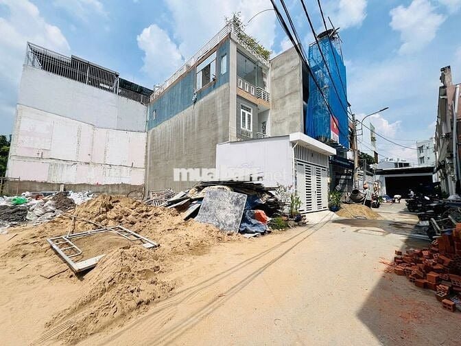 ĐẤT HẺM 1/OTO NÉ NHAU_CÁCH ĐƯỜNG KHA VAN CÂN 200M_XD CAO TẦNG_4.2mx18m