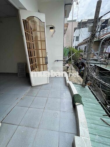 Hẻm 140 Phạm Văn Chiêu phòng trọ 20m2 - 25m2