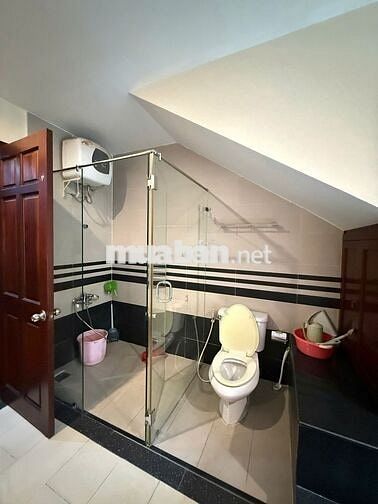 Phòng cho thuê cao cấp, sát sân bay, gần chợ Tân Sơn Nhất