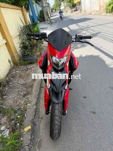 Ducati HyperStrada 821 ABS 2014
