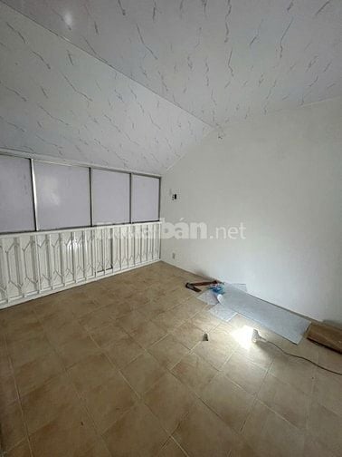 CC 52 P5 Q8 ,  1PN 49m2 , sd thang máy, shr ngay TTHC Q8, hỗ trợ NH