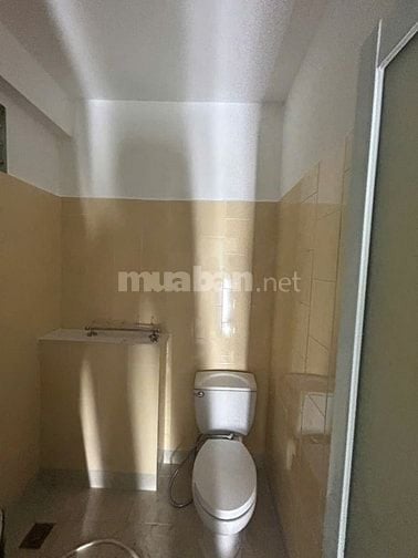 CC 52 P5 Q8 ,  1PN 49m2 , sd thang máy, shr ngay TTHC Q8, hỗ trợ NH