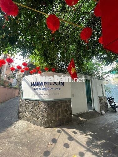 Villa sân Vườn, Trệt 2 lầu, sân thượng, 3PN, 3wc , Hẻm oto đậu cửa