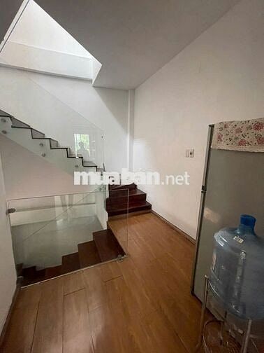 Villa sân Vườn, Trệt 2 lầu, sân thượng, 3PN, 3wc , Hẻm oto đậu cửa