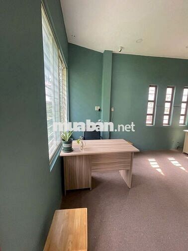 Villa sân Vườn, Trệt 2 lầu, sân thượng, 3PN, 3wc , Hẻm oto đậu cửa