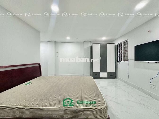 STUDIO CỬA SỔ LỚN , THANG MÁY , THUẬN TIỆN ĐI QUẬN 10, QUẬN 5