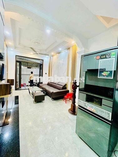 BÁN NHÀ ĐƯỜNG LÁNG ĐỐNG ĐA NGÕ TO GẦN PHỐ GẦN Ô TÔ DT: 36m2 * 5Tầng
