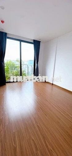 Bán Gấp Căn 2PN, 2WC ở Láng Hạ, Đống Đa - Full Nội Thất - Giá 11 tỷ
