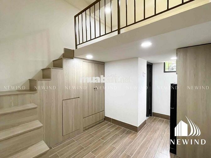 Phòng Có Cửa Sổ Gác Lửng Full Nội Thất Hiện Đại Ngay Nguyễn Văn Quỳ Q7