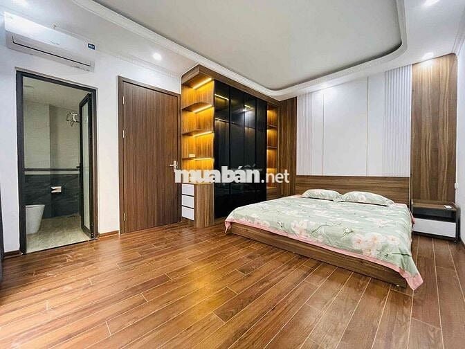 Dương Quảng Hàm 6 Tầng Thang Máy 44m2 Nhỉnh 9 Tỷ