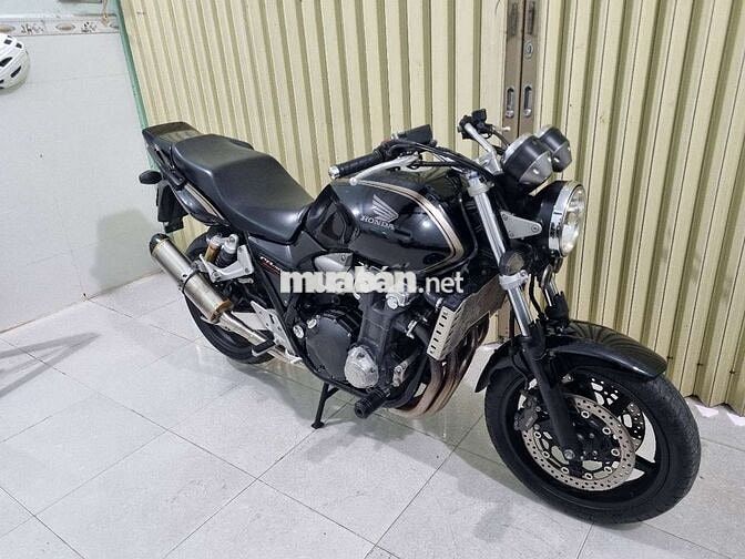 Honda CB 1300 Super Four 2010