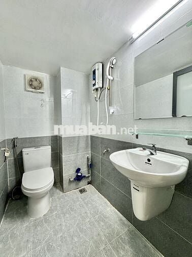 🏦 CĂN HỘ GÁC LỬNG NGAY NGÃ TƯ BẢY HIỀN GẦN CHỢ NGUYỄN THÁI BÌNH