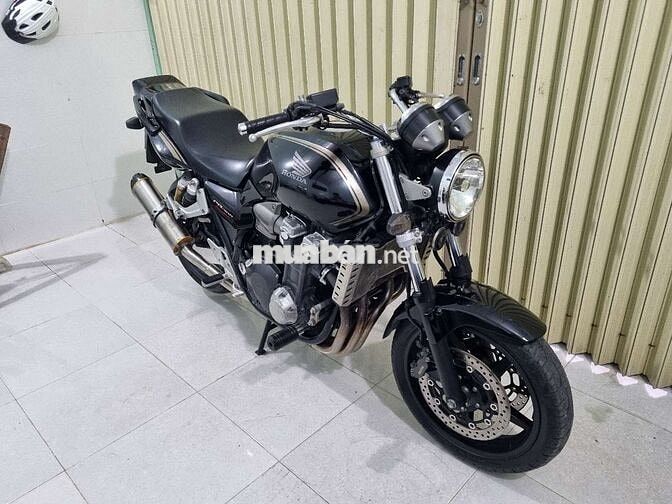 Honda CB 1300 Super Four 2010