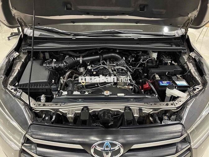 Toyota Innova 2020 2.0E - số sàn 475 bao ra tên